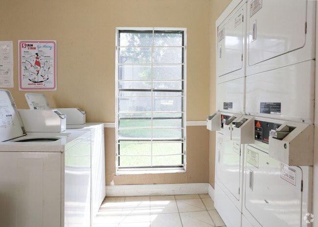 Photo - Hillcrest Village