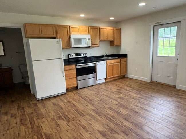 Photo - 130 Martell Ct Unit 130 Martell Court 1