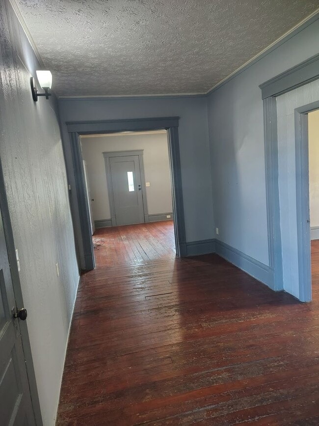 Photo - 801 Warren St Unit 1