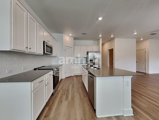 Photo - 37963 Dusty Saddle Ln