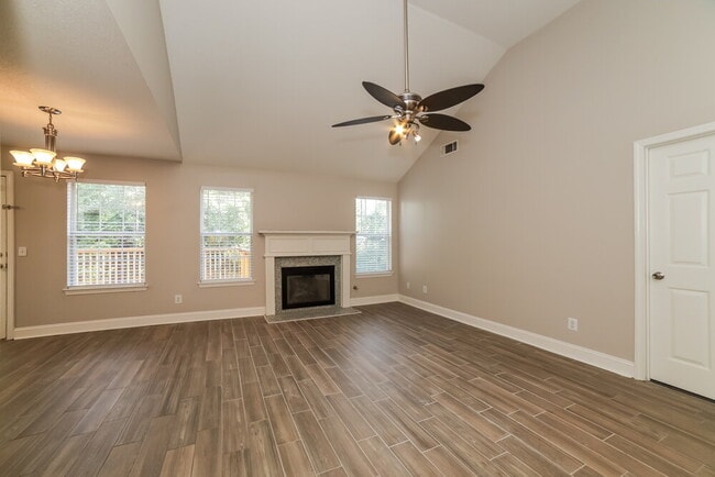 Photo - 2980 Highland Hill Pkwy