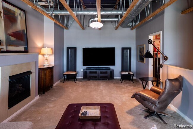 Photo - 111 N Main St Unit 303