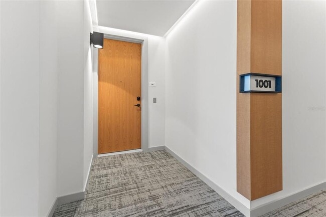 Photo - 777 3rd Ave N Unidad 1001