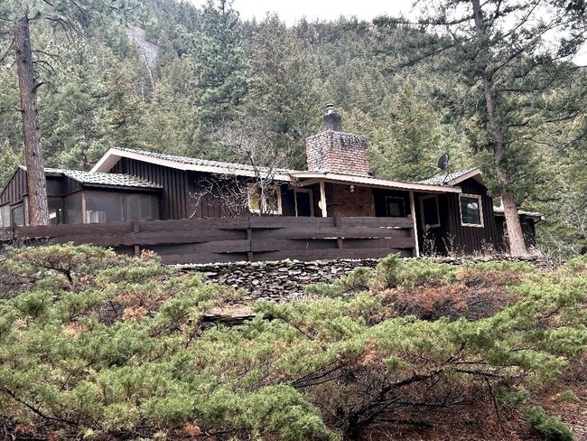 Building Photo - 6511 York Rd