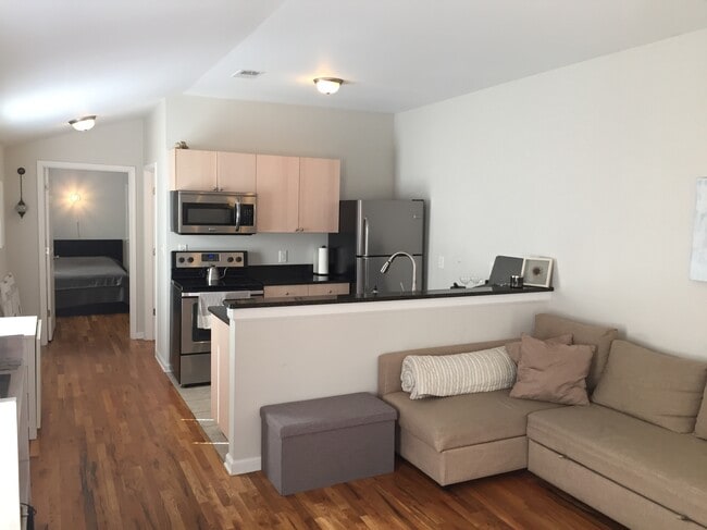 Photo - 101 Chester Ave SE Apartamentos Unidad 101 Chester Ave A