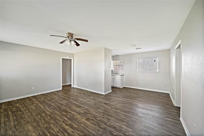 105 Plum St
