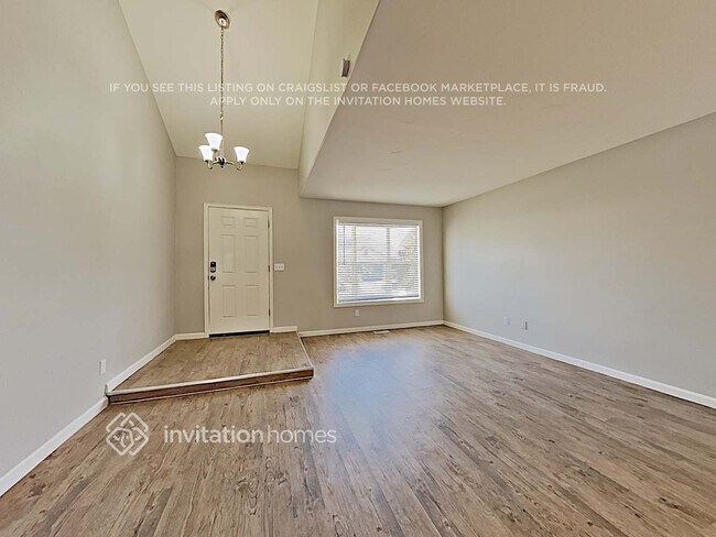 Photo - 3823 Dyanna Dr