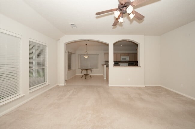 Photo - 21315 River Knoll Ln