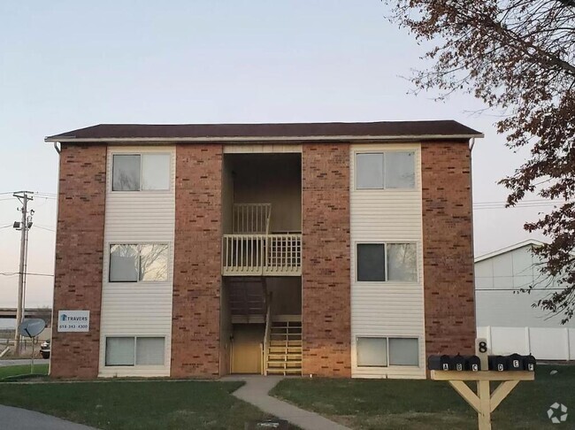 Building Photo - 8 Jardin Ct Unit E Rental