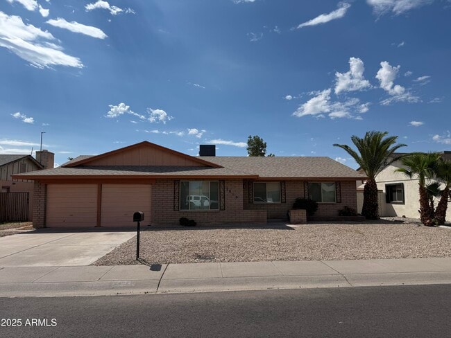 Building Photo - 2019 E Colgate Dr Rental