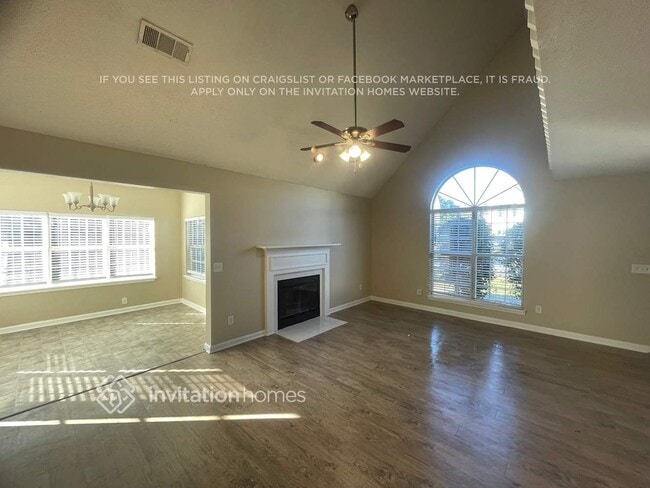 Photo - 62 Benfield Cir SE