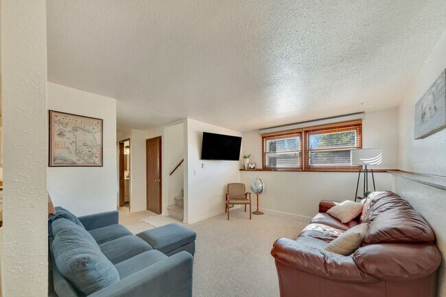 Photo - r4120LBP Unit 4122