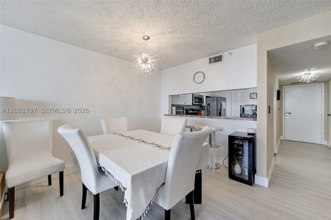 Photo - 555 NE 15th St Unit 33G