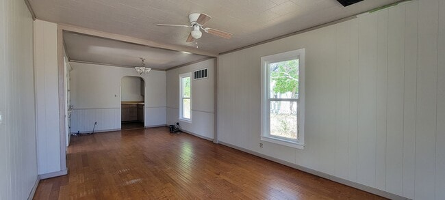 Photo - 2 Bedroom 1 Bath Home