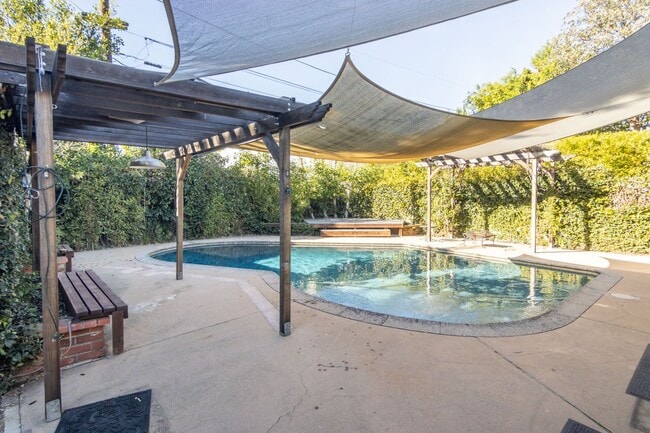 Building Photo - 6641 Murrieta Ave.-