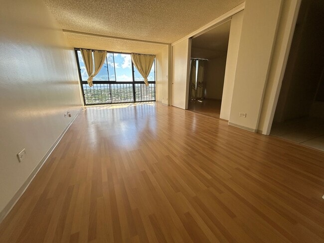 Photo - Kahala Towers Unit A2006