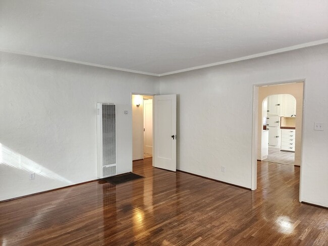 410-412 H Ave.