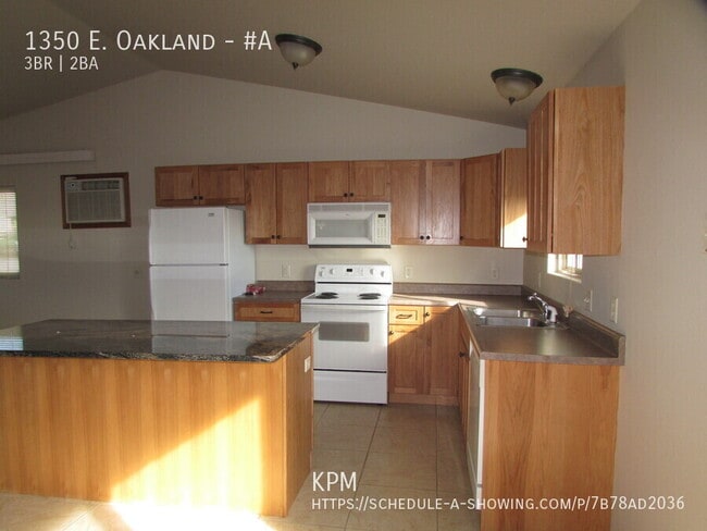 Photo - 1350 E. Oakland-#A Unidad #A