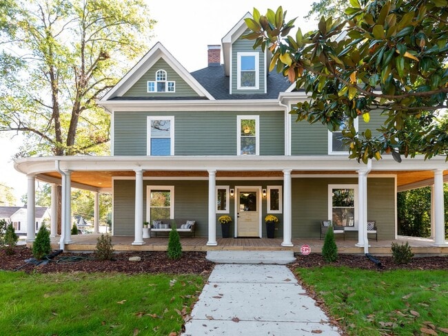 Photo - Big House