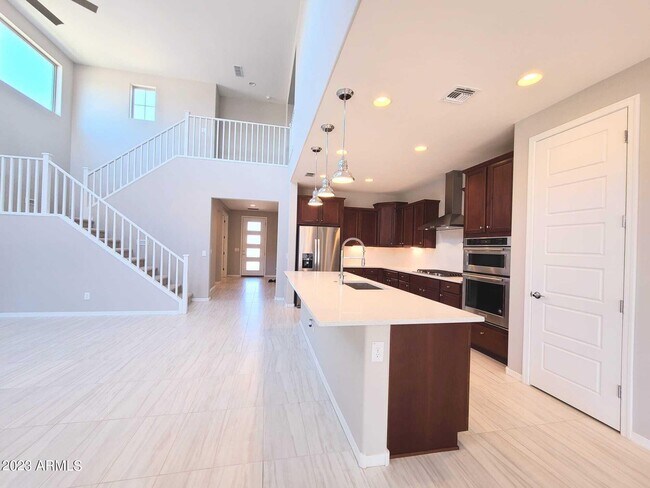 Photo - 9013 W Marshall Ave