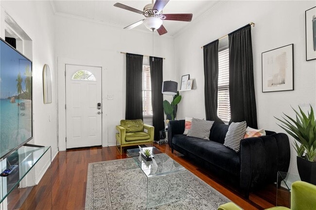 Photo - 2206 E 3rd Ave