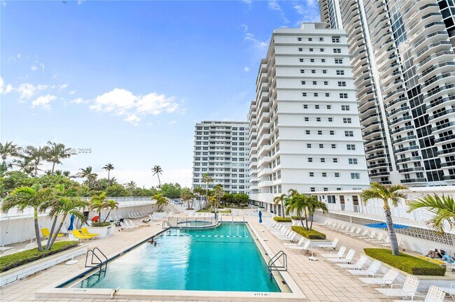 Photo - 4747 Collins Ave Condo Unit 103