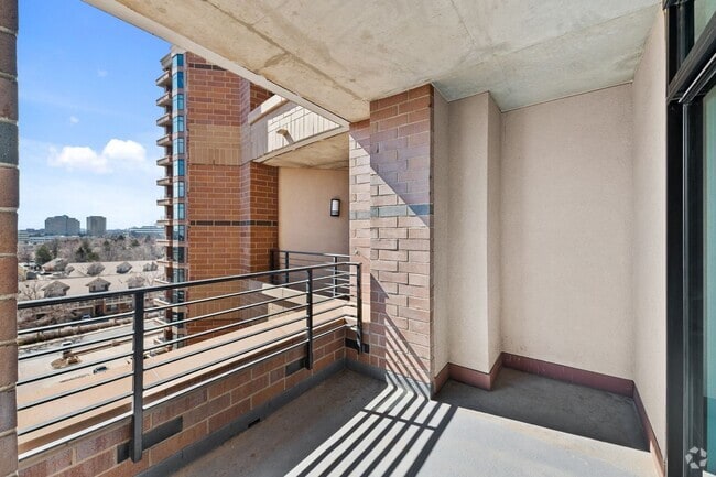 Building Photo - Come live in Penterra Plaza! Rental
