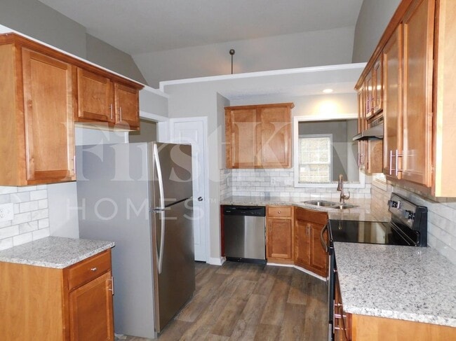 Photo - 4040 Oglesby Rd