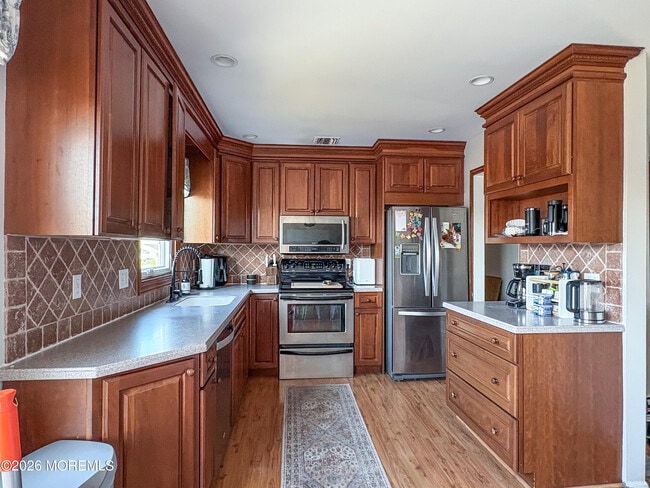 Photo - 3430 Bergen Ave