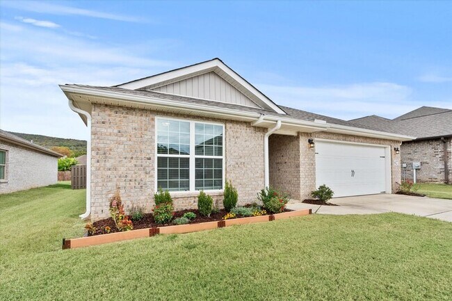 Photo - 6027 Thorntons Way Cir NW