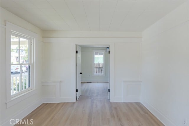 Photo - 210 N Encinitas Ave