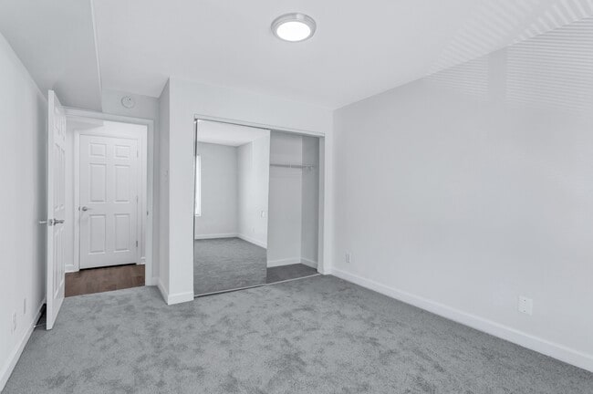 Hillstone Apartments