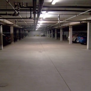 Parking Garage - Lakeshore Place