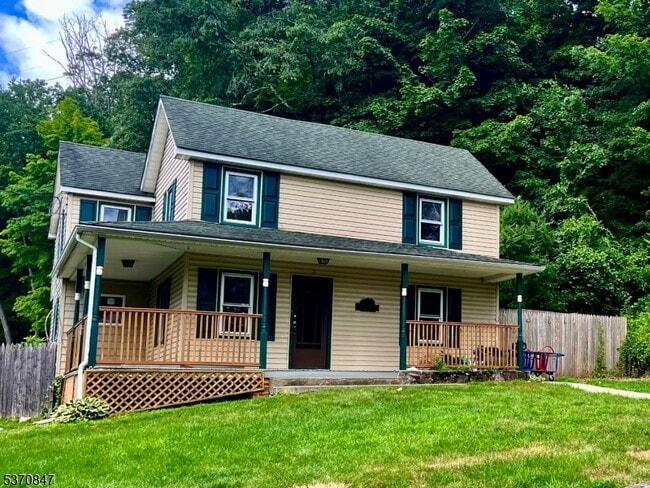 Building Photo - 2 Woodport Rd Rental