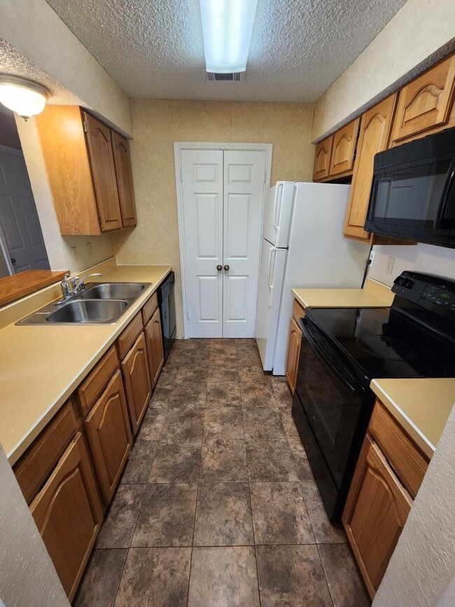 Photo - 1 bed 1 bath condo Unidad 212