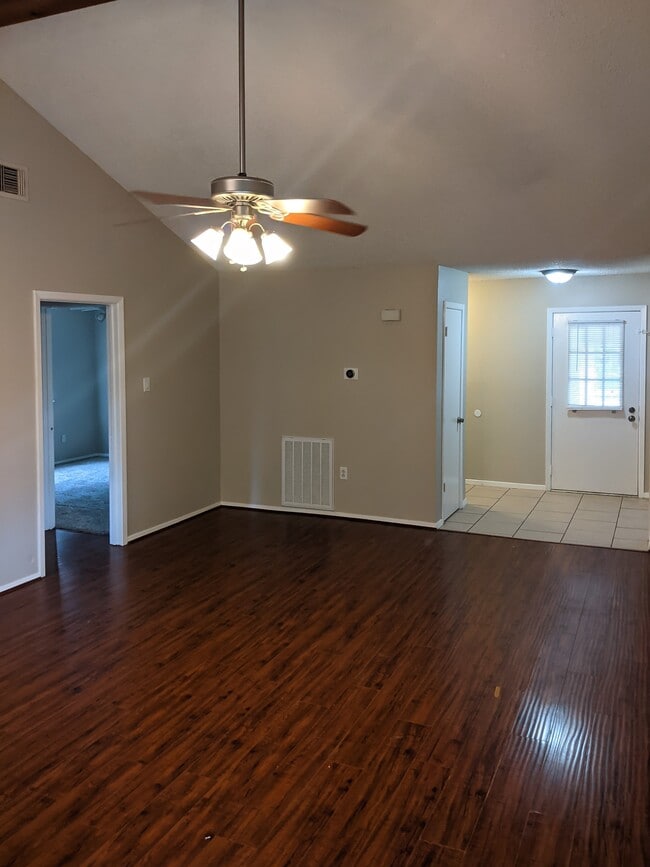 Photo - 17903 Glenpatti Dr