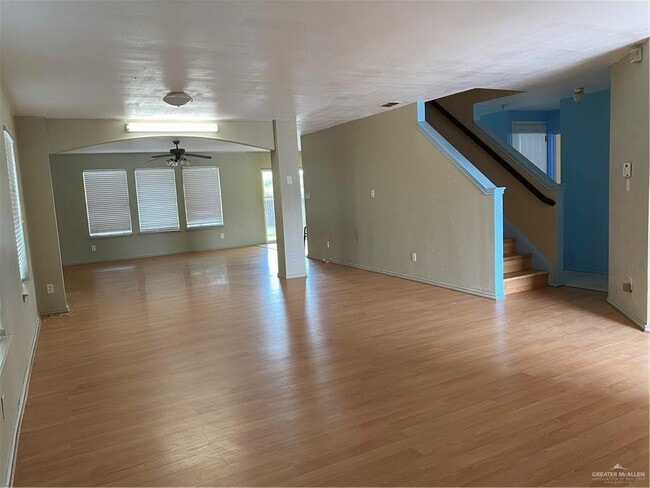 Photo - 2025 W Washington St House