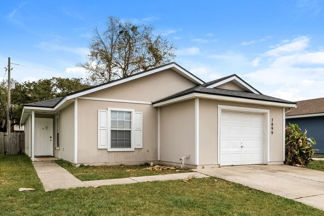 Photo - 7899 Cherry Blossom Dr N