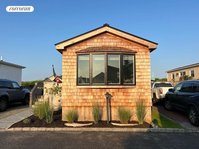 Building Photo - 100 Deforest Rd