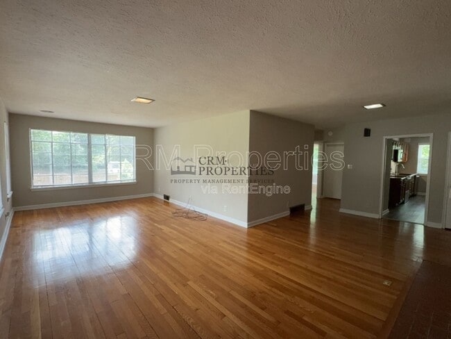 Photo - 2101 N Wheeling Ave Unit 1