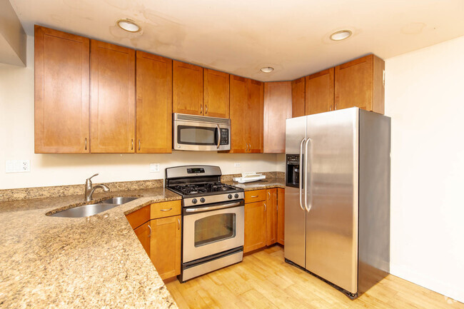 Building Photo - 6301 N Francisco Ave Unit GDN Rental