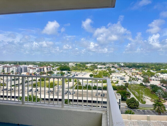 625 Casa Loma Blvd Unit 1209