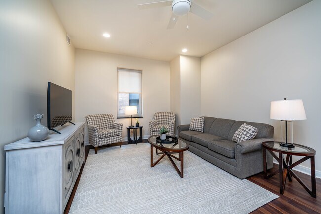 Photo - Peregrine Square