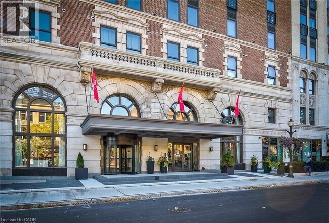 Photo - 112 King St E Unit 405