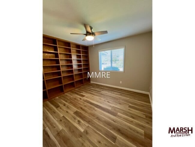 Photo - Nice 3 bedroom home on horse property in t...