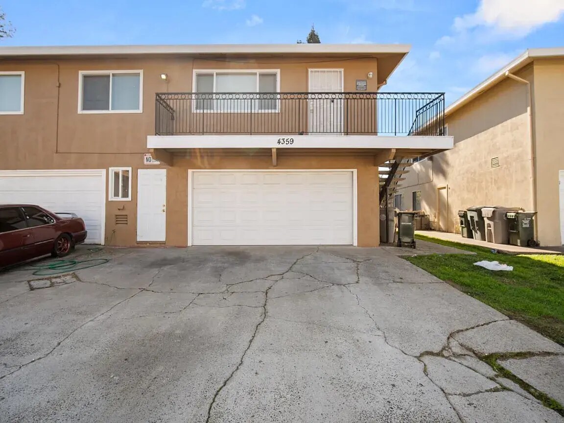 Photo - 4359 Shining Star Dr Unit A