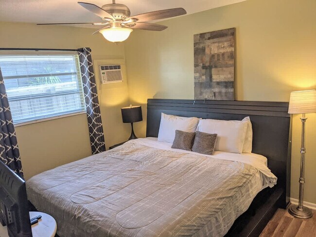 Photo - 2225 NE 14th Ave Unidad ID1056359P