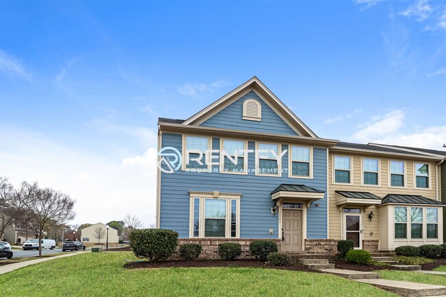 Photo - 3303 Major Samuals Way