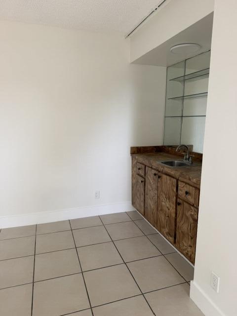 3001 San Clara Dr