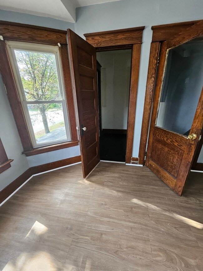 Photo - Upper 2 bedroom unit